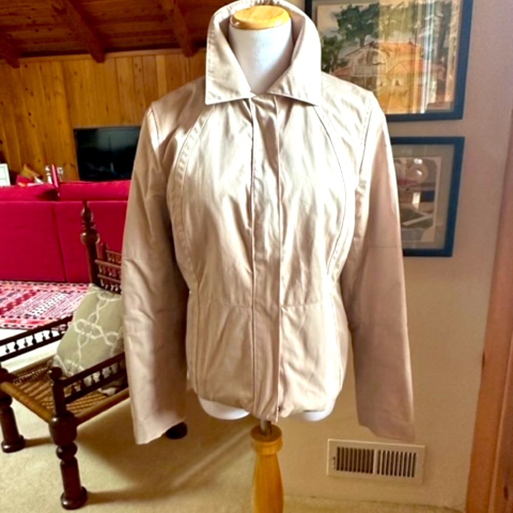 ANN TAYLOR Beige Tan Insulated All Weather Utility Jacket Parka – S